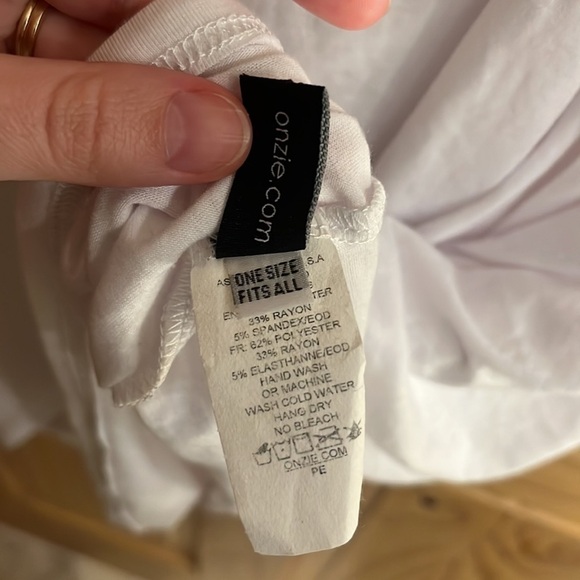 Onzie Drop Back Top - Picture 14 of 15